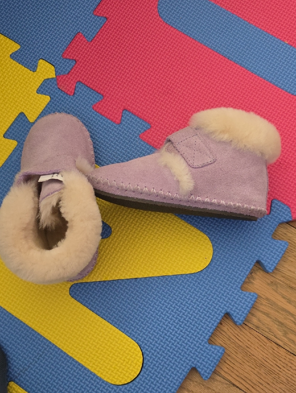 LL BEAN Toddler Shearling-Lined Slippers